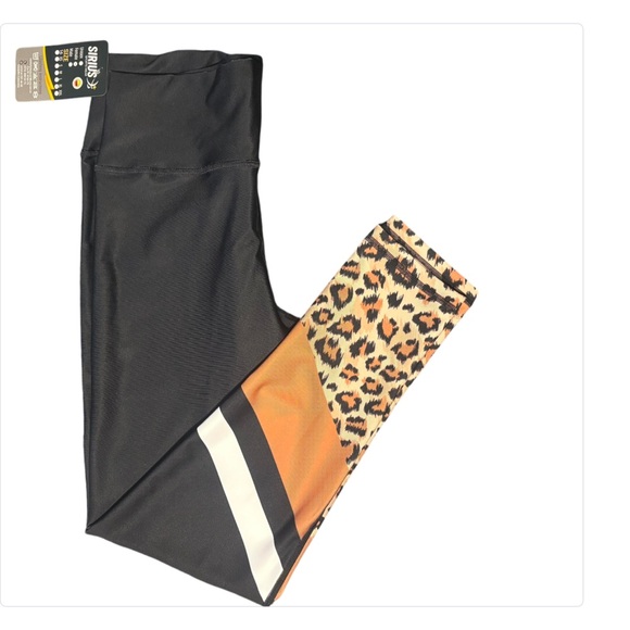 NWT-Sirius Sport Wear Herbalife24 Black, Animal print and Gold Leggings SZ XL - Picture 4 of 6